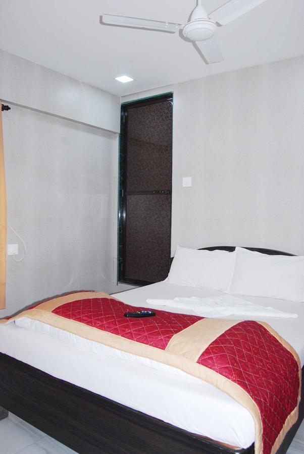 Hotel Holiday Inn Mumbai Dış mekan fotoğraf