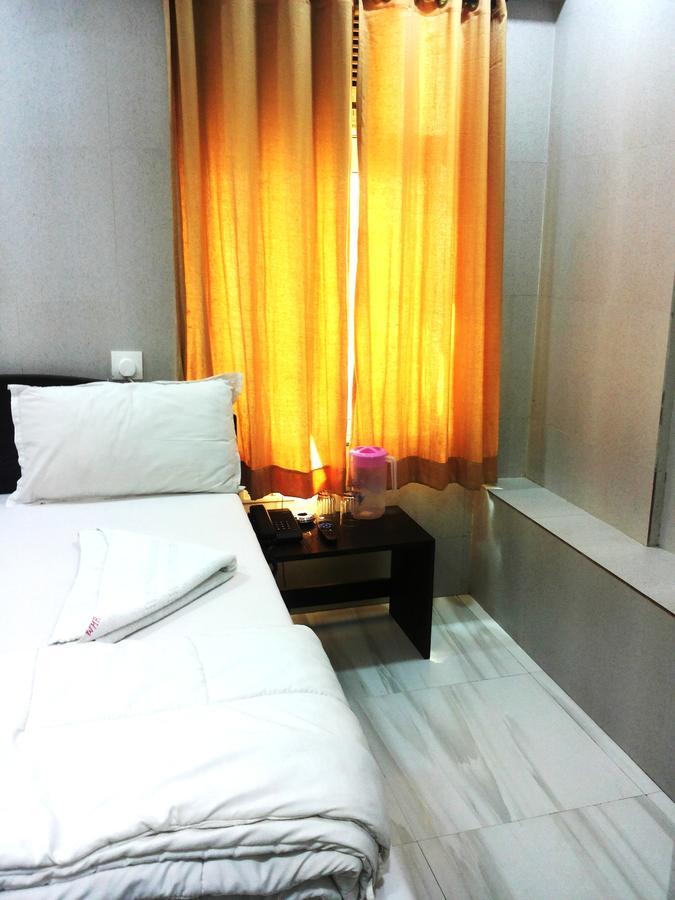 Hotel Holiday Inn Mumbai Dış mekan fotoğraf