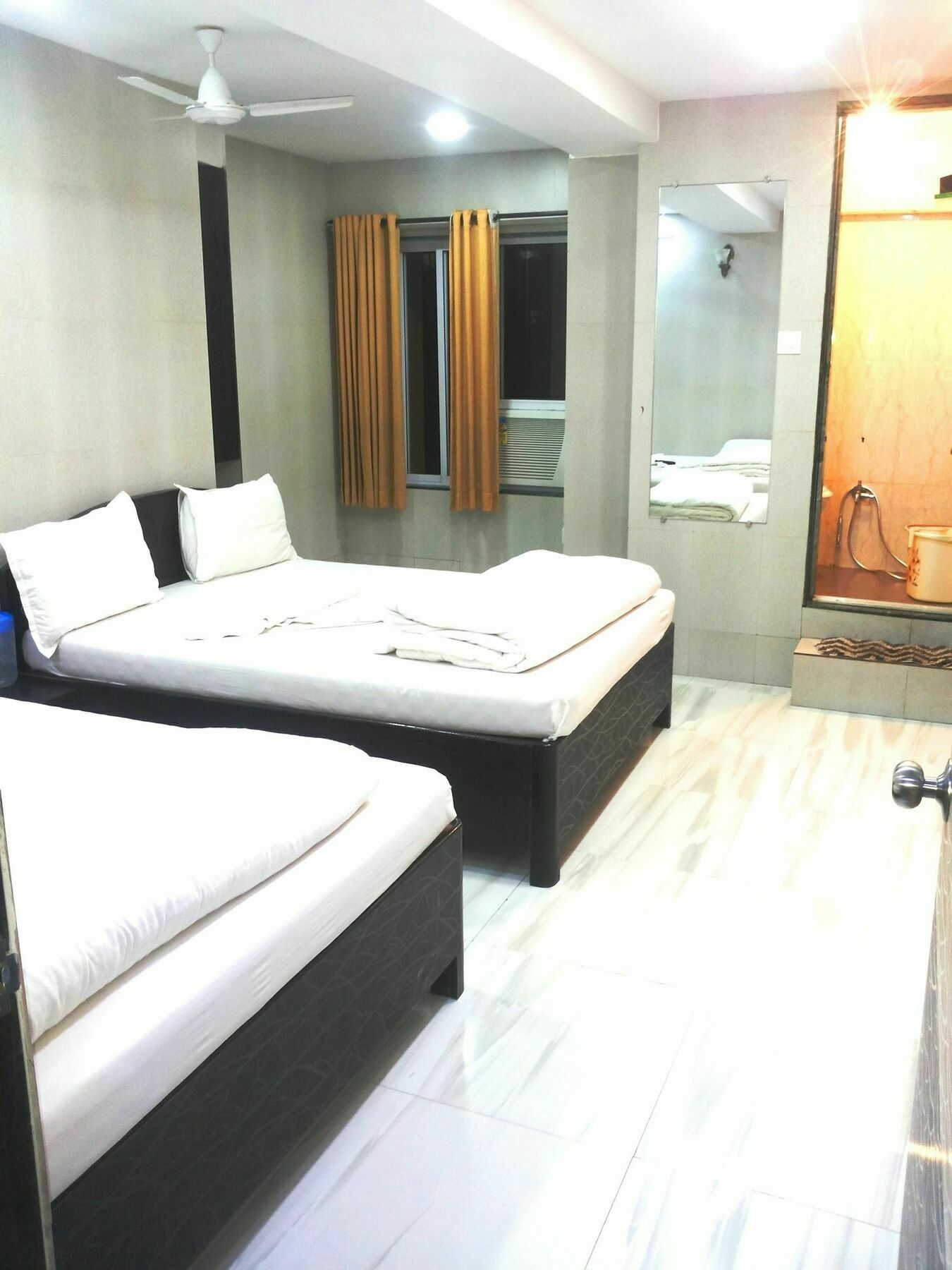 Hotel Holiday Inn Mumbai Dış mekan fotoğraf