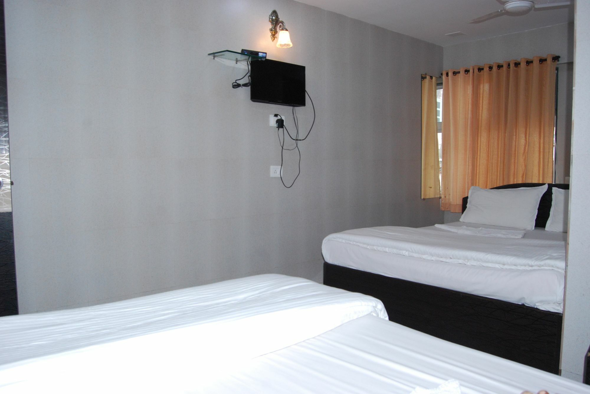 Hotel Holiday Inn Mumbai Dış mekan fotoğraf