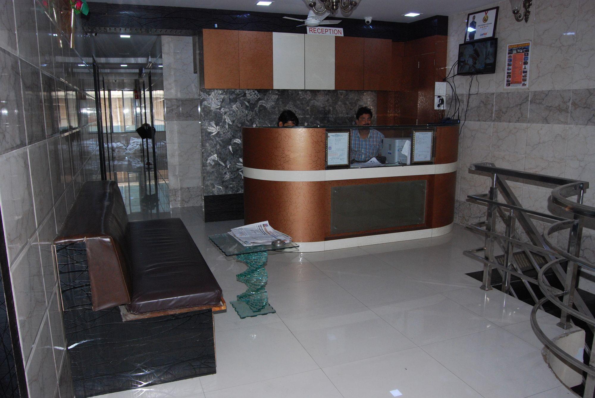 Hotel Holiday Inn Mumbai Dış mekan fotoğraf
